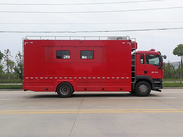 重汽燦德卡炊事車